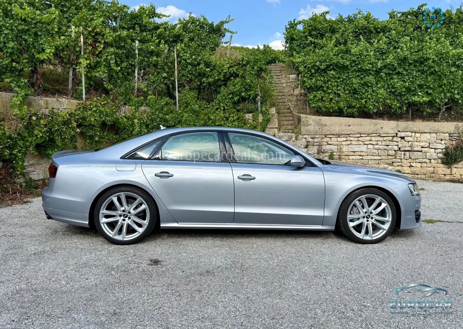 Audi S8