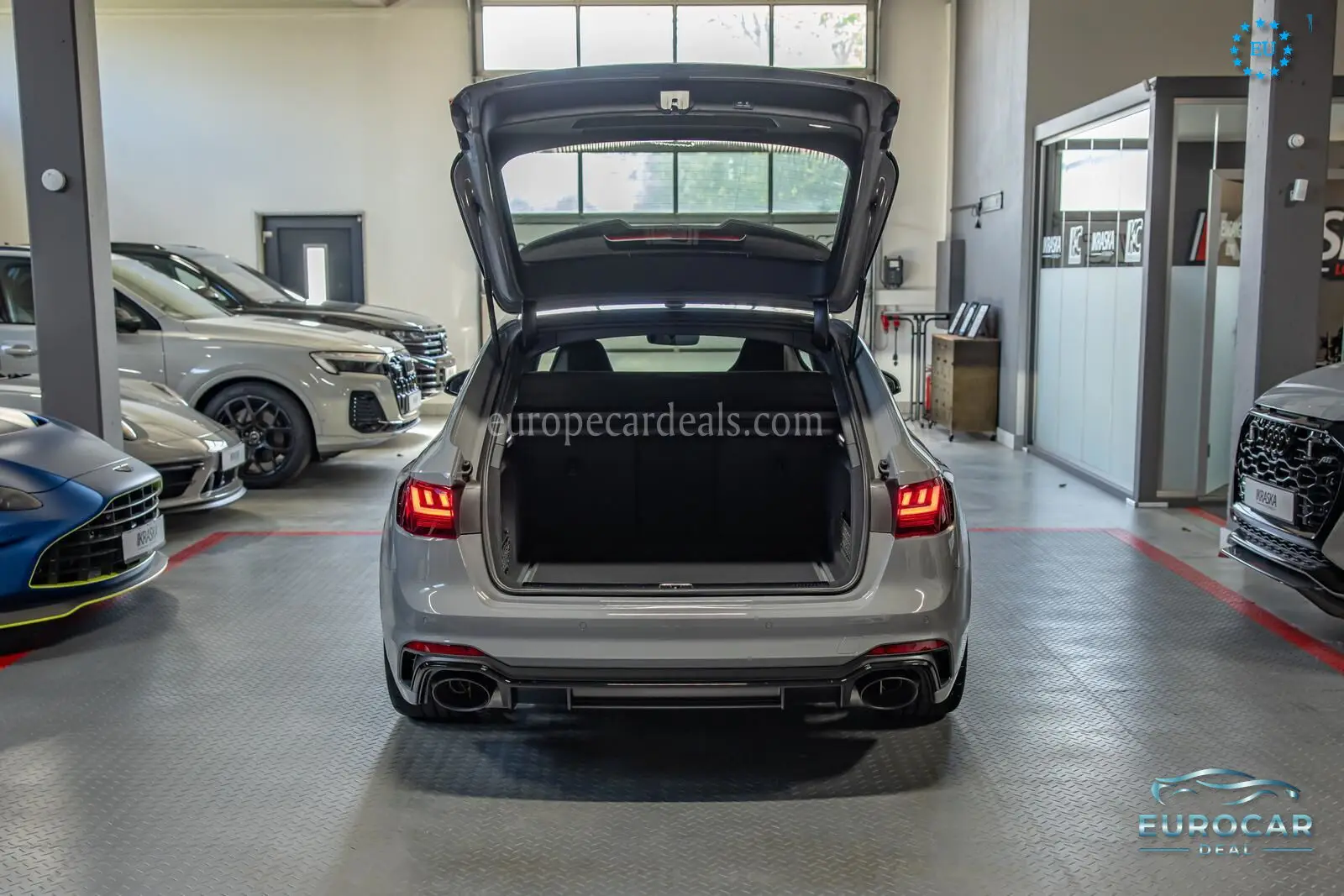 Audi RS4
