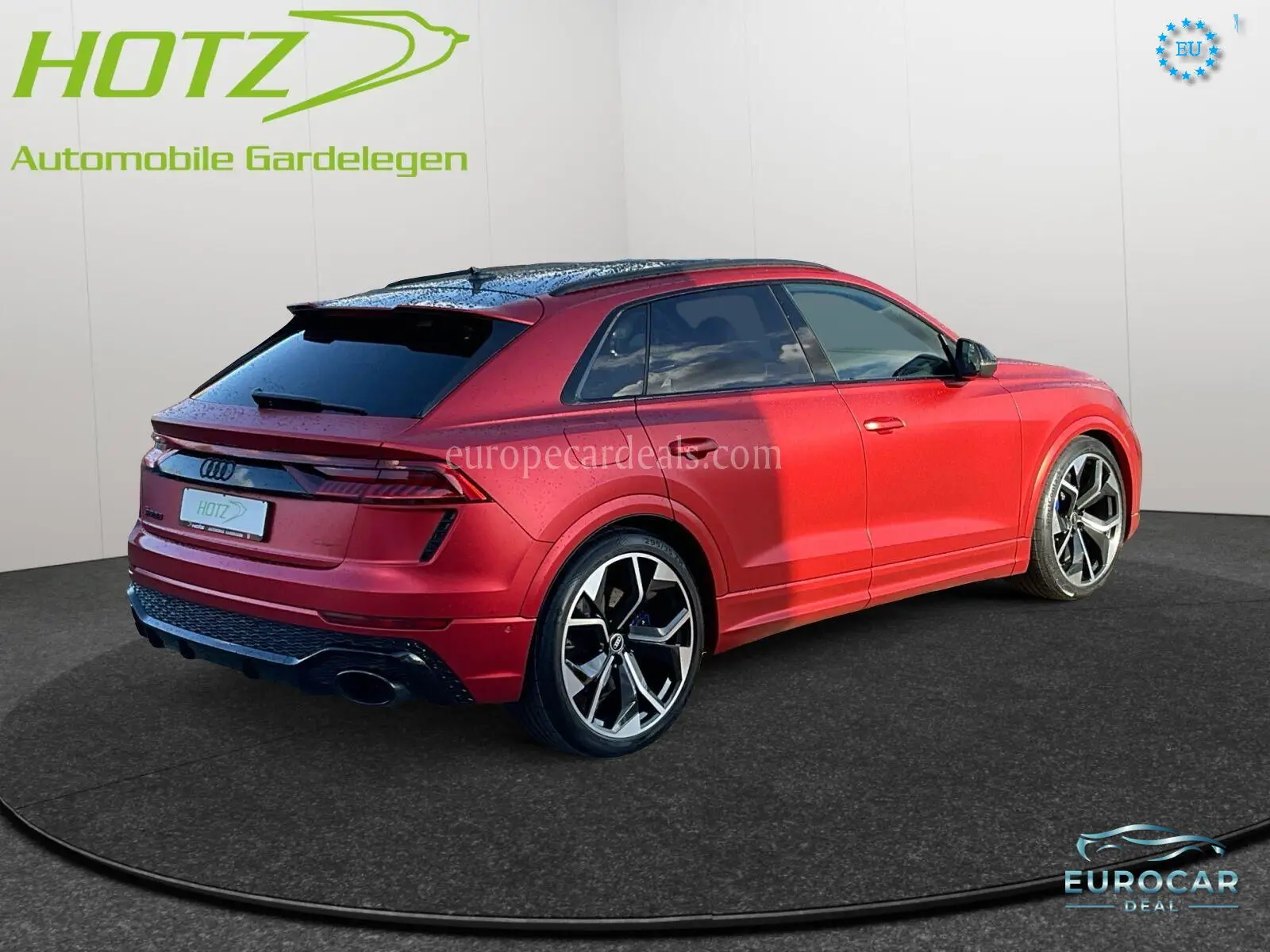 Audi RSQ8