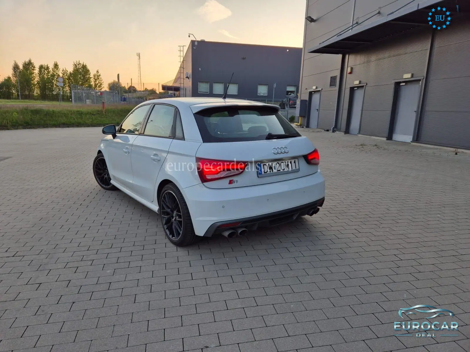 Audi S1