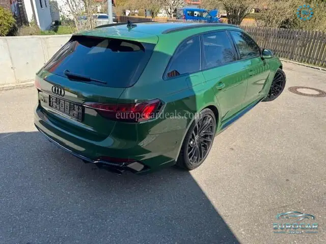 Audi RS4