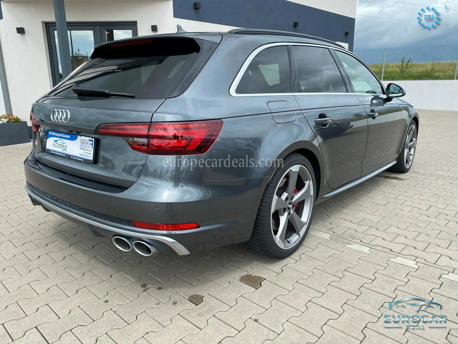 Audi S4