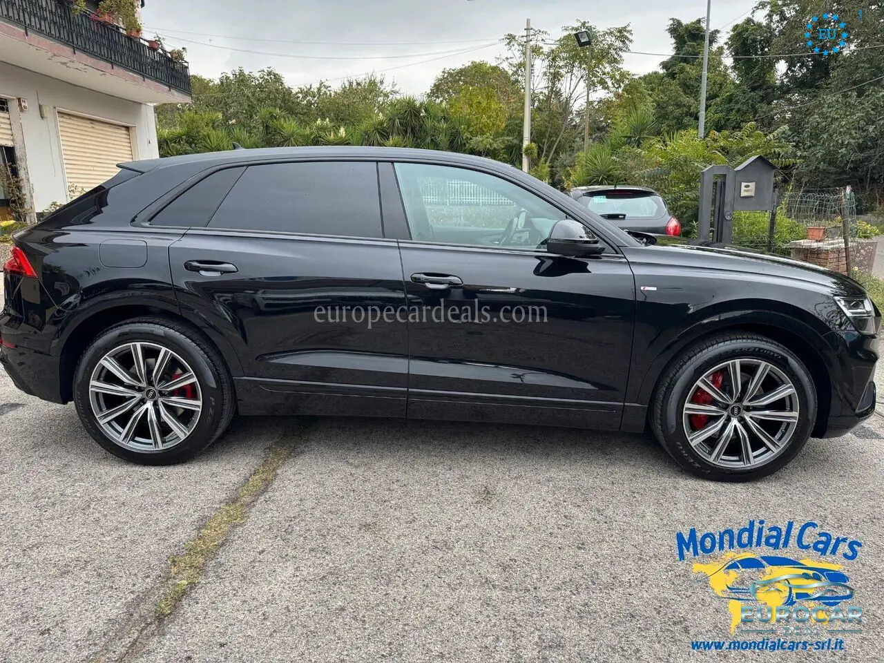 Audi Q8