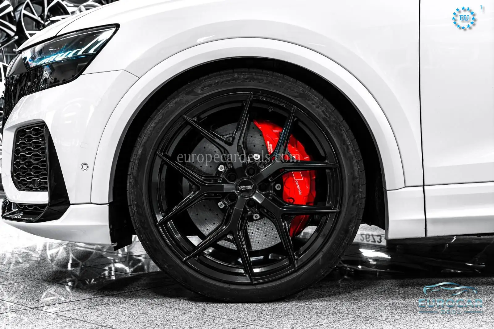 Audi RSQ8