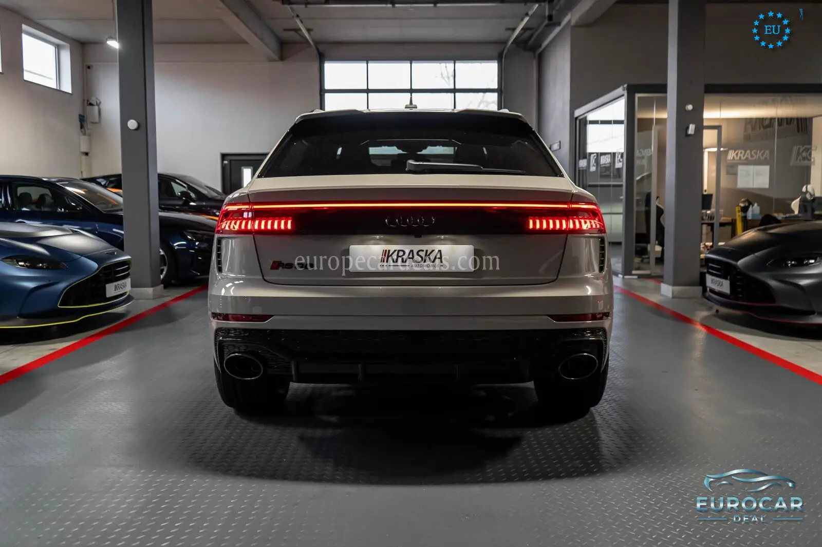 Audi RSQ8