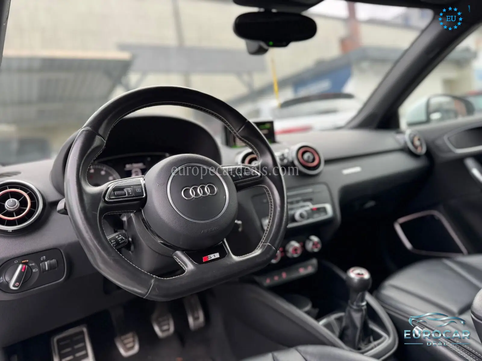Audi S1