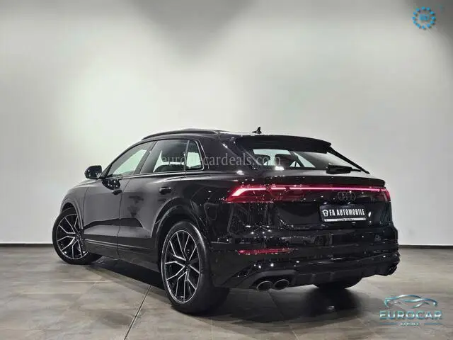 Audi SQ8