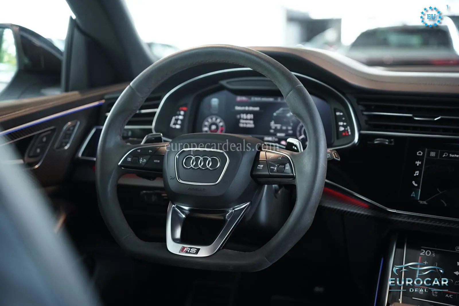 Audi RSQ8