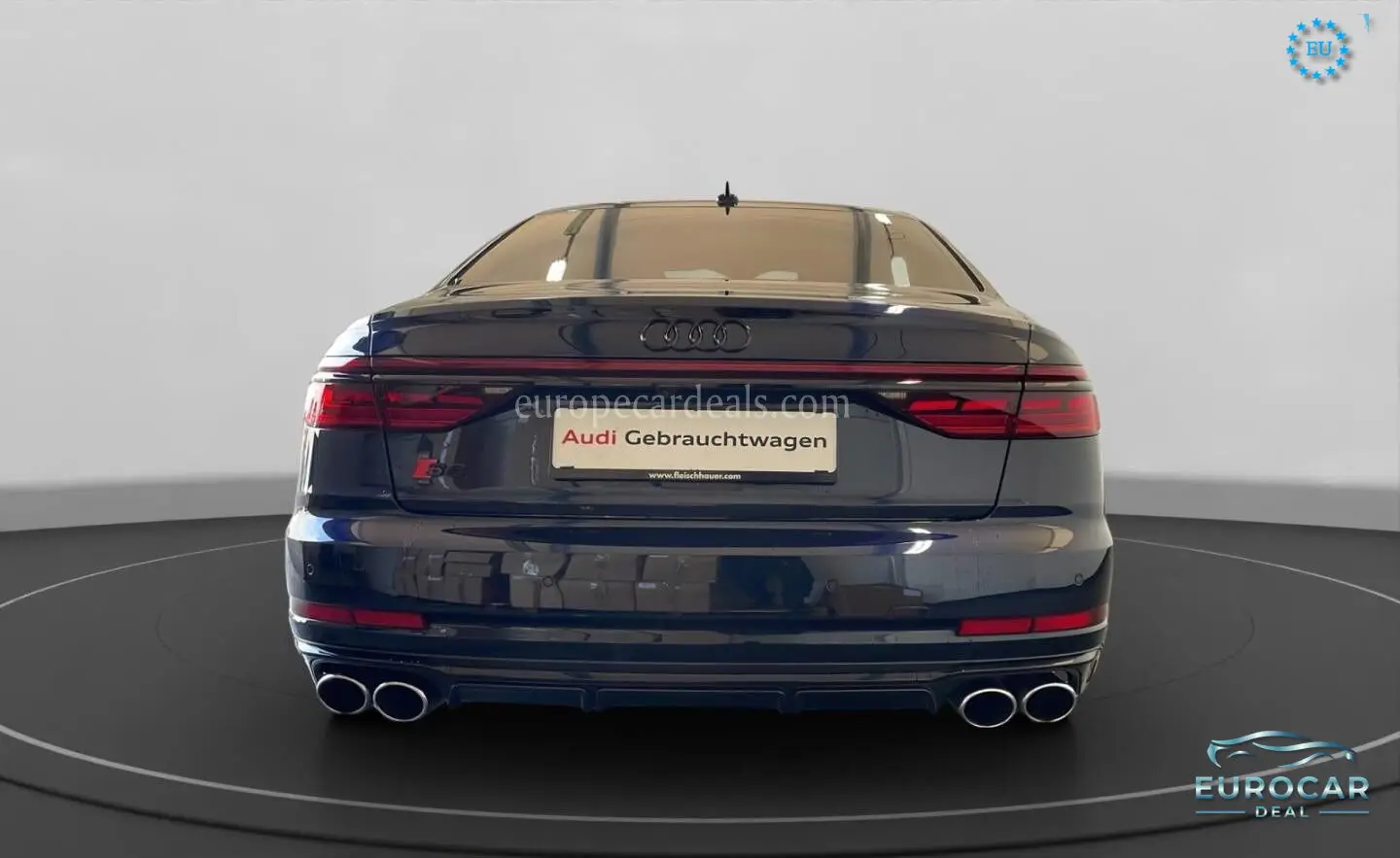 Audi S8