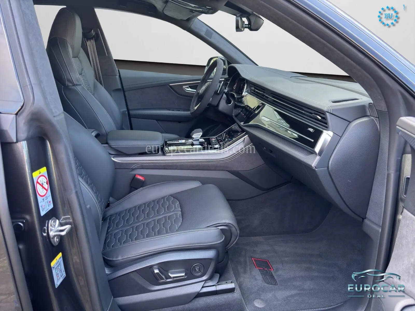 Audi RSQ8