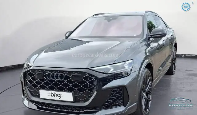 Audi RSQ8