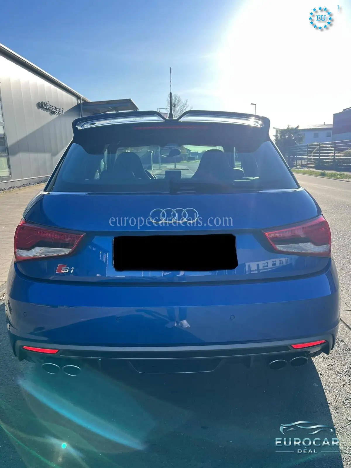 Audi S1