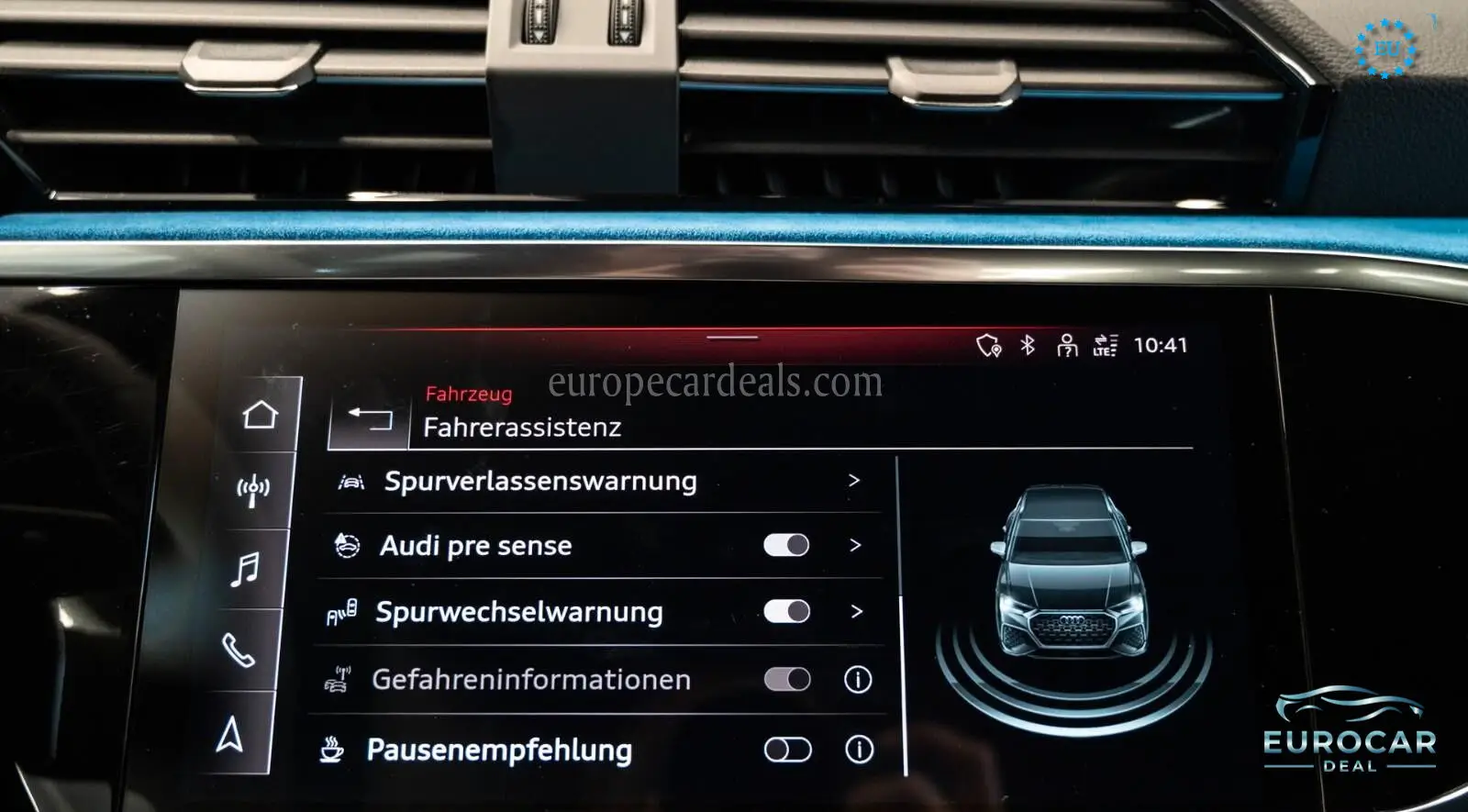 Audi RSQ3