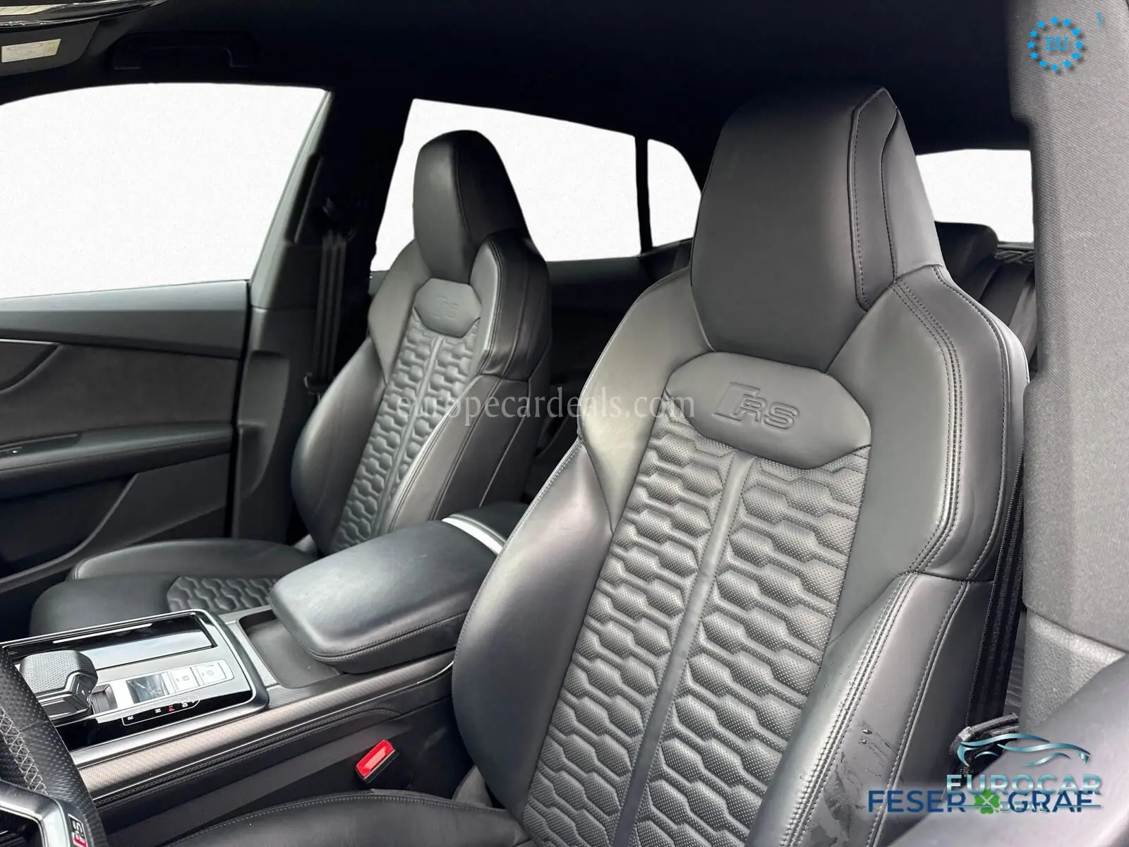 Audi RSQ8