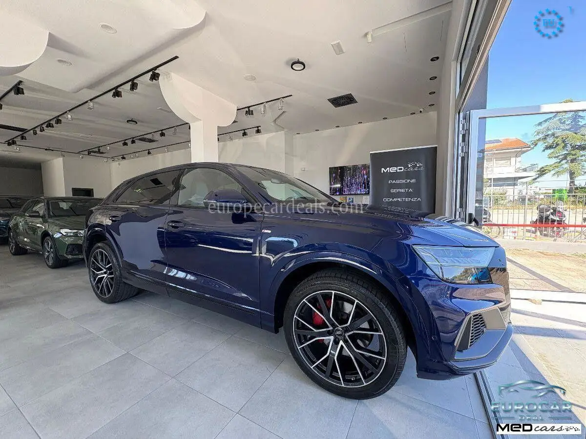 Audi Q8
