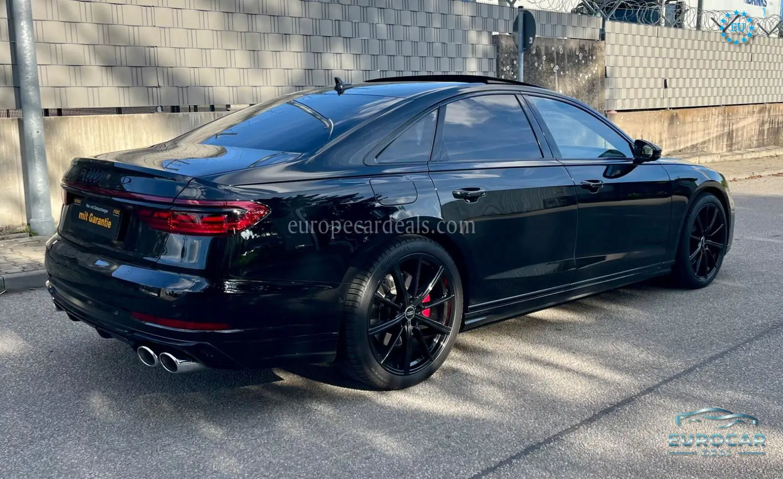 Audi S8