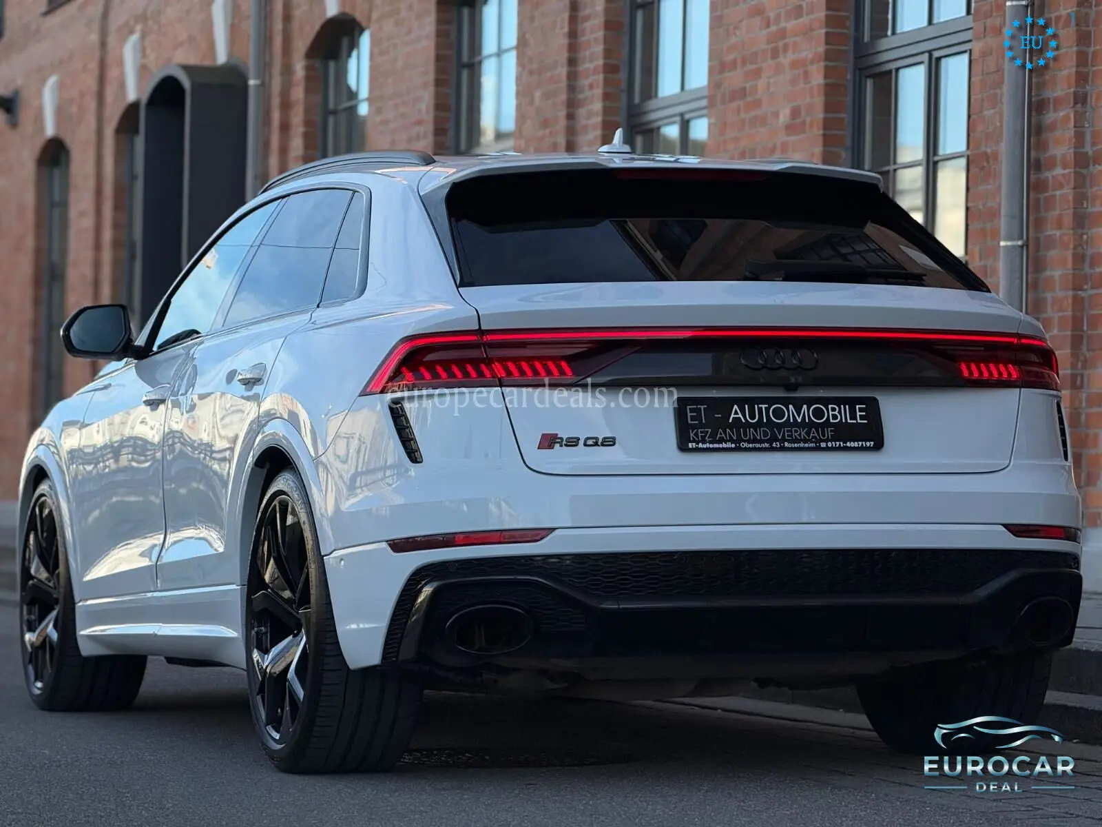 Audi RSQ8
