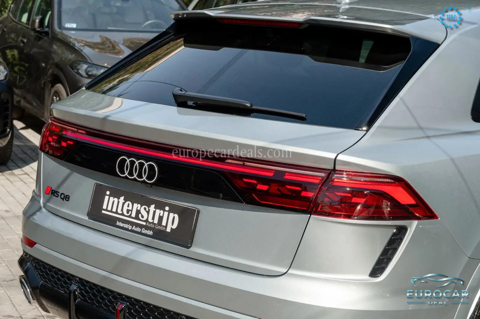 Audi RSQ8