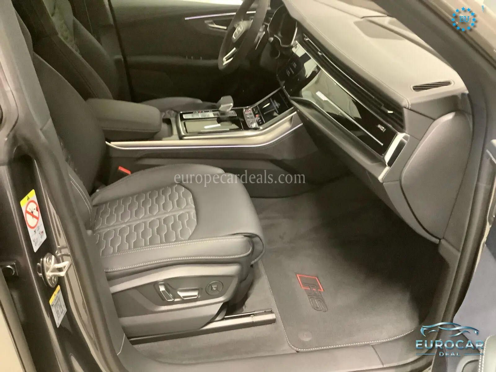 Audi RSQ8