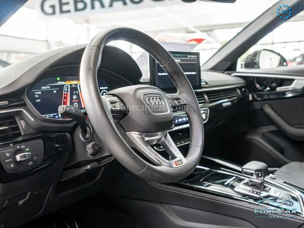 Audi RS4