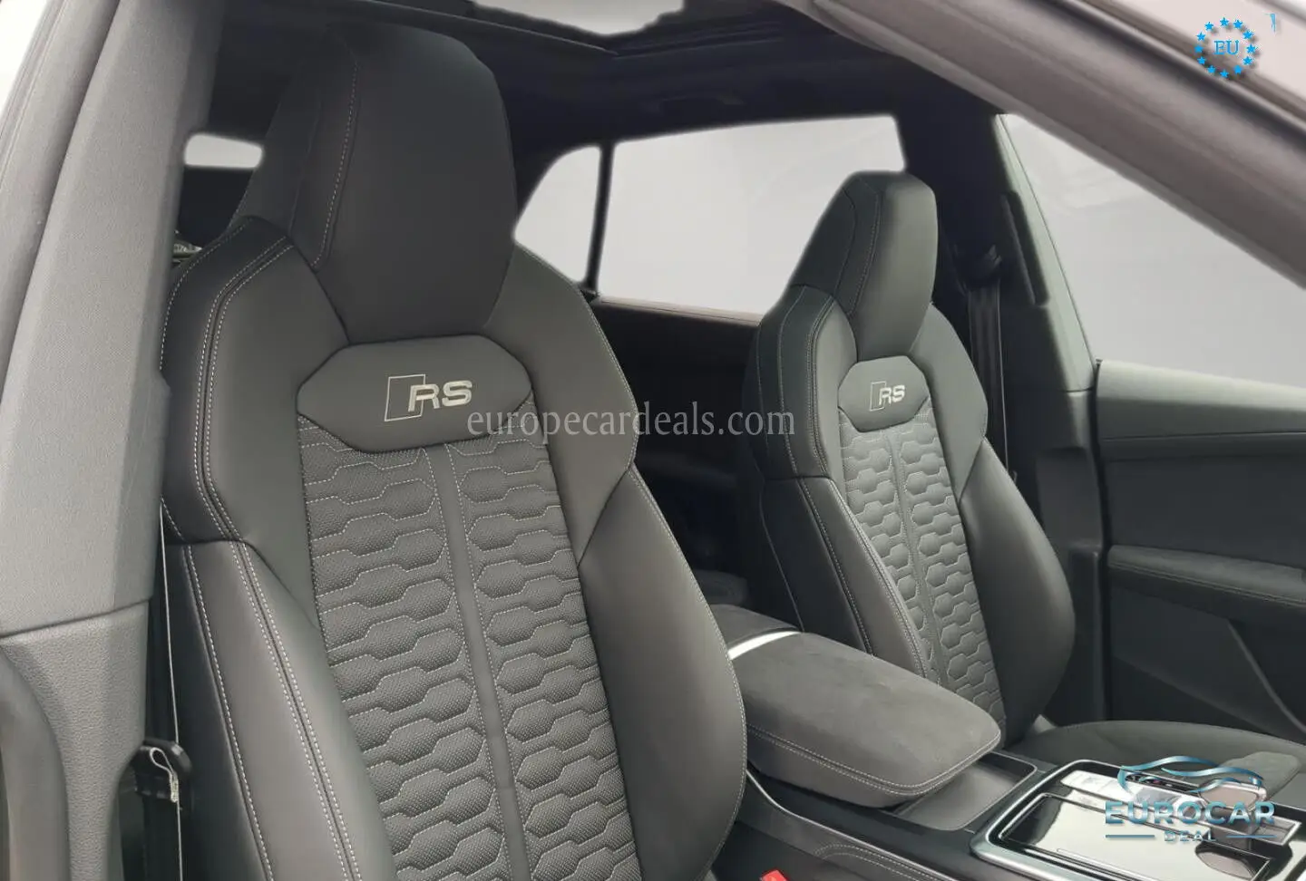 Audi RSQ8