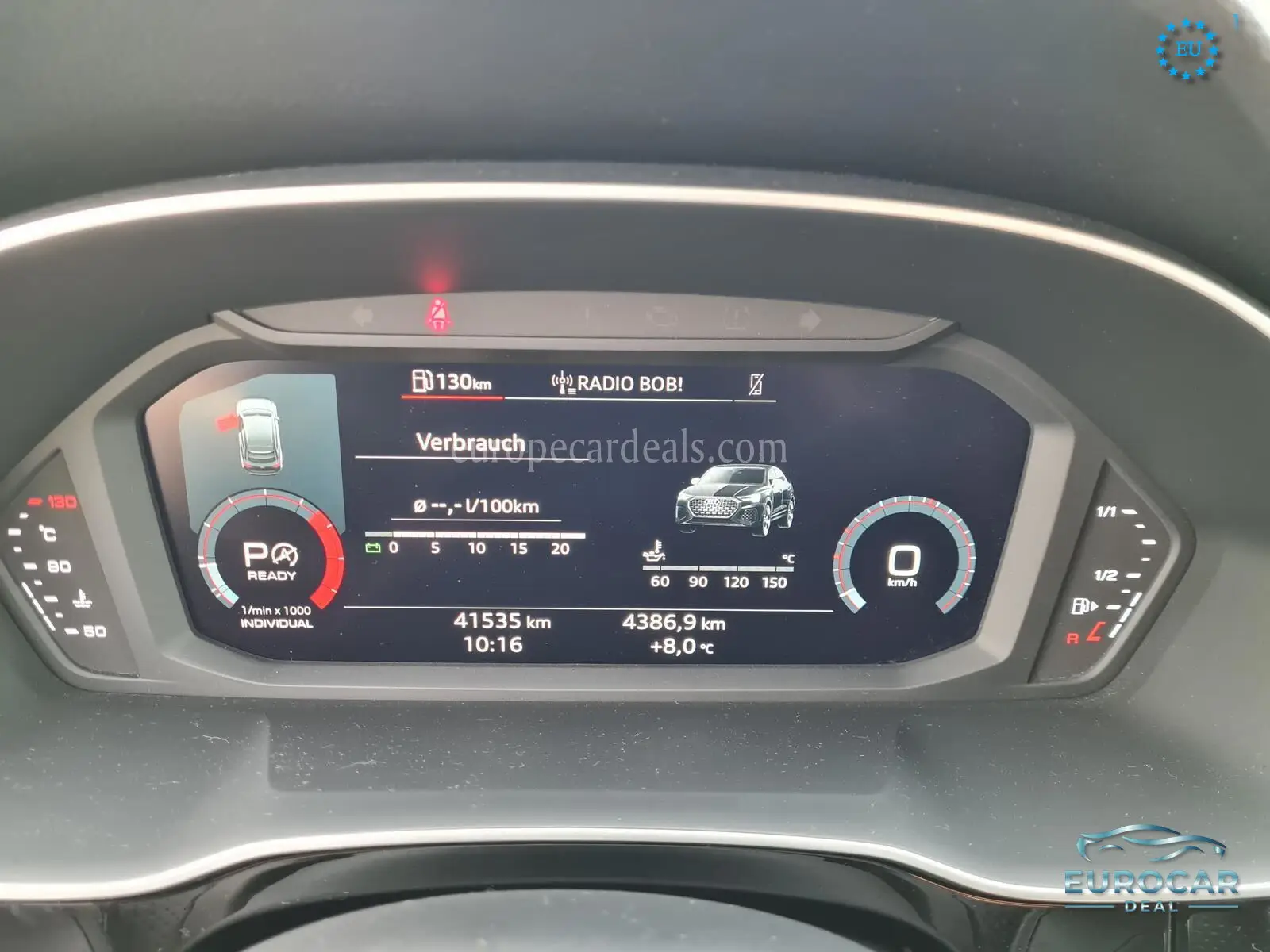 Audi RSQ3