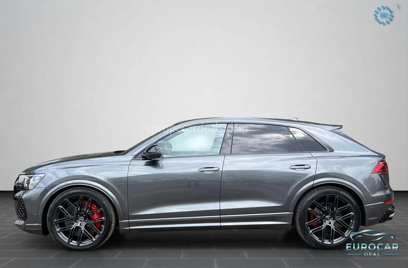 Audi RSQ8