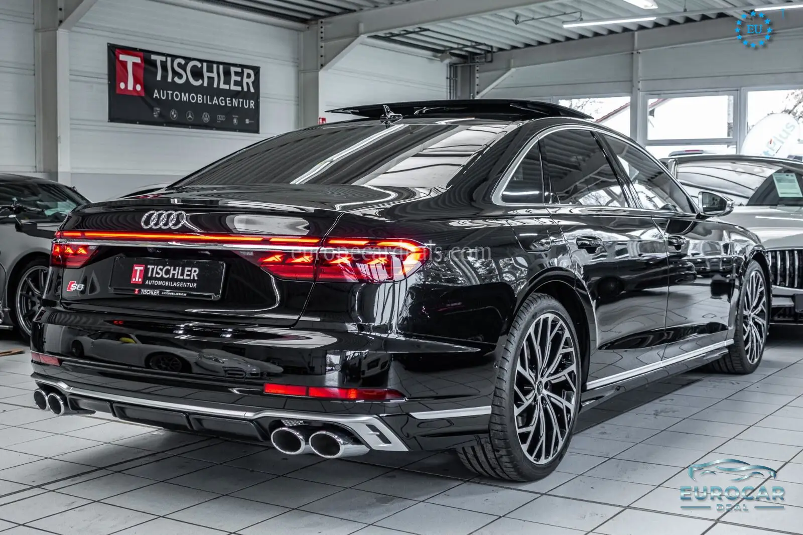 Audi S8