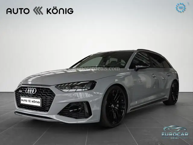 Audi RS4