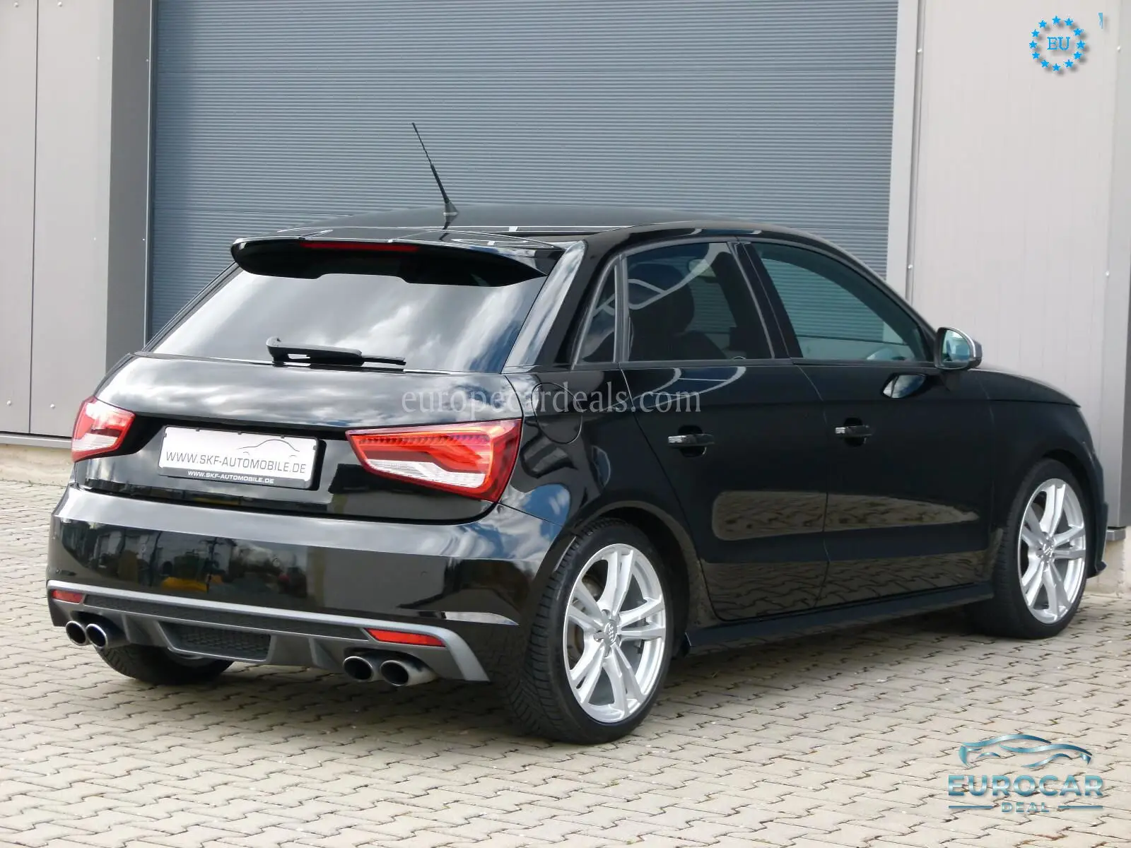Audi S1