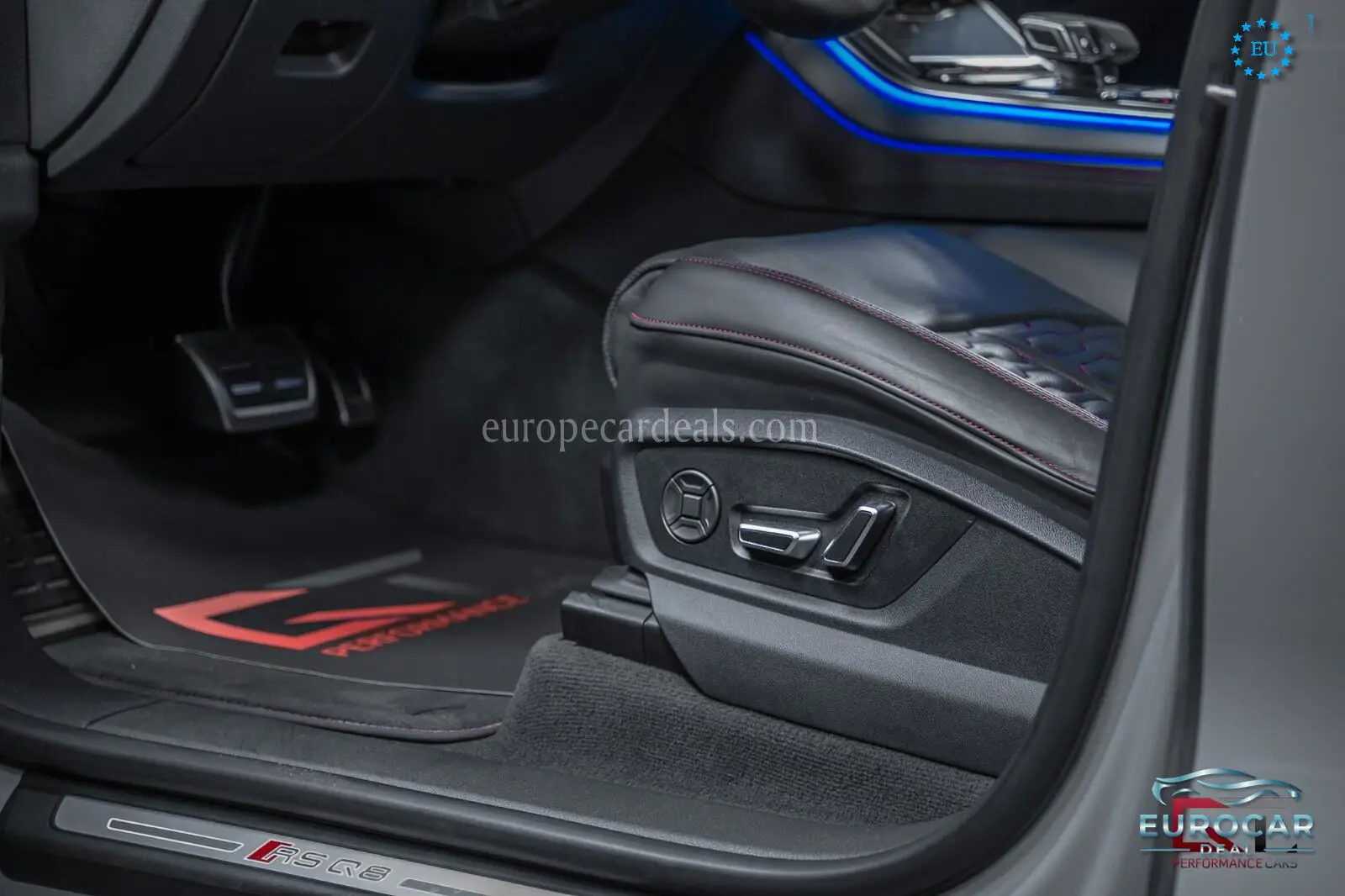 Audi RSQ8