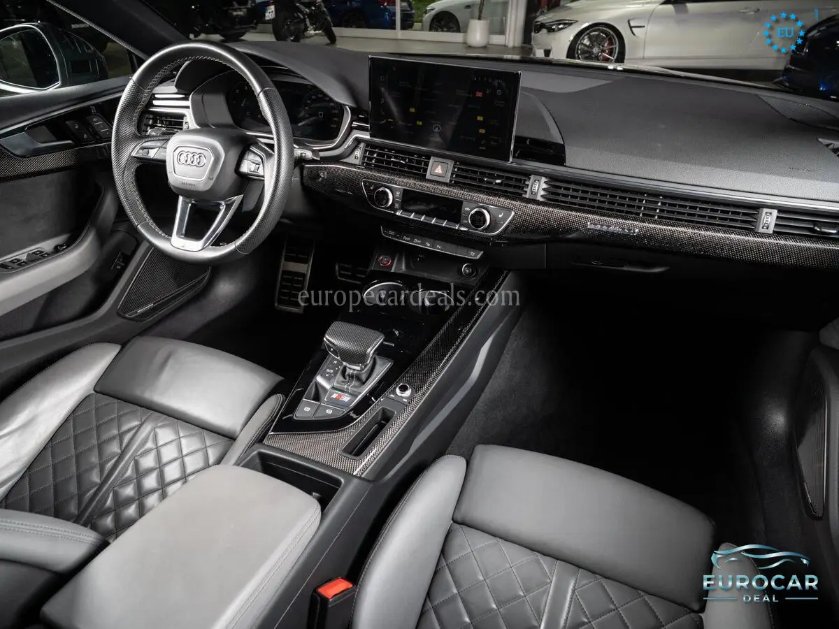Audi S5