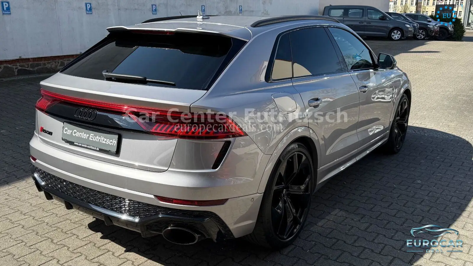 Audi RSQ8