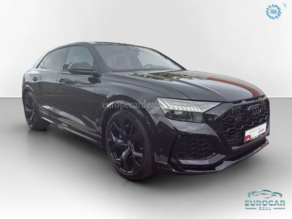 Audi RSQ8