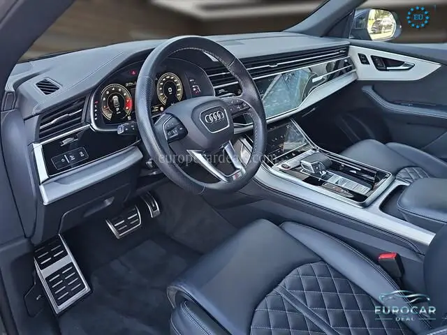 Audi SQ8