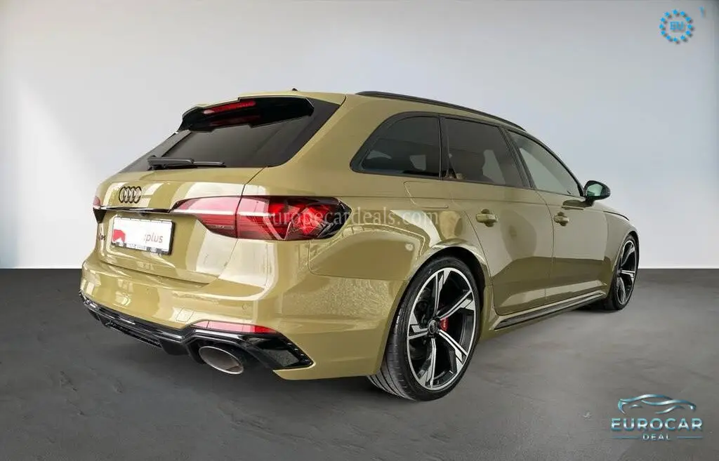 Audi RS4
