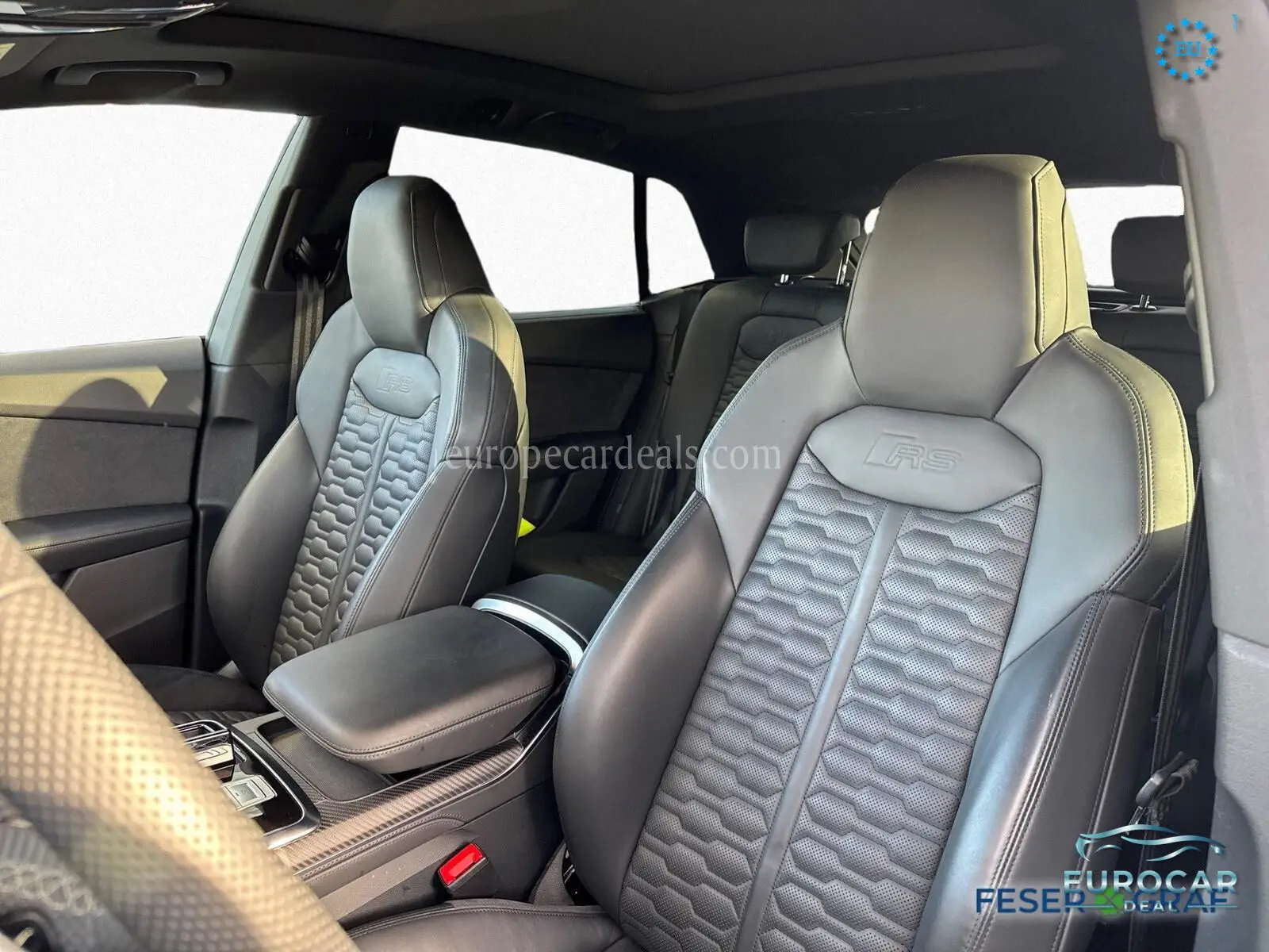 Audi RSQ8