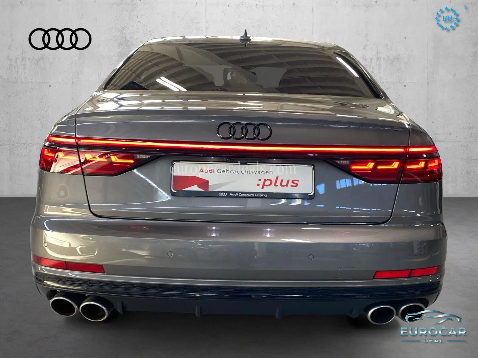 Audi S8