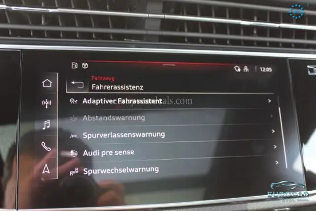 Audi RSQ8