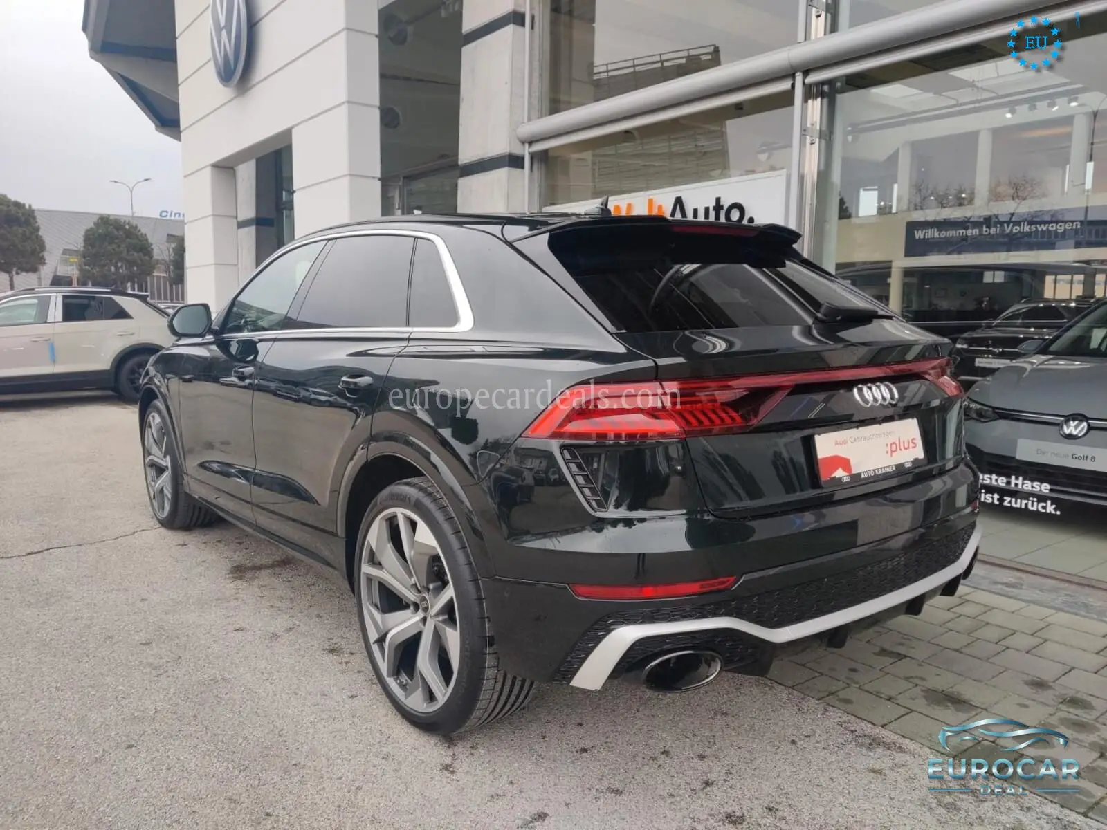 Audi RSQ8