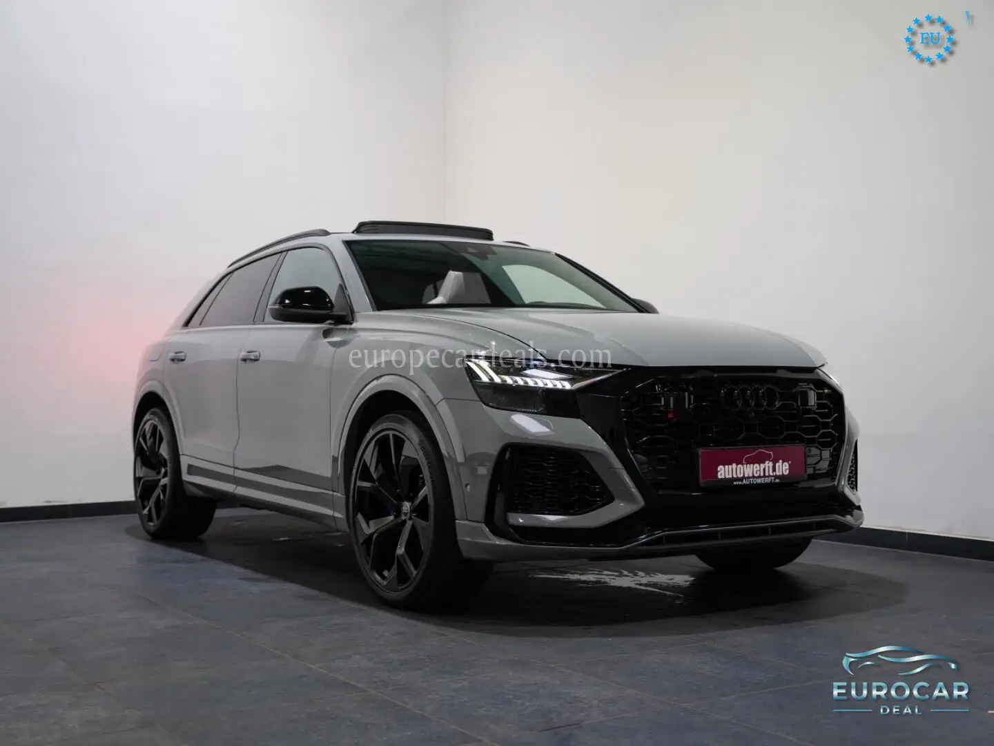 Audi RSQ8