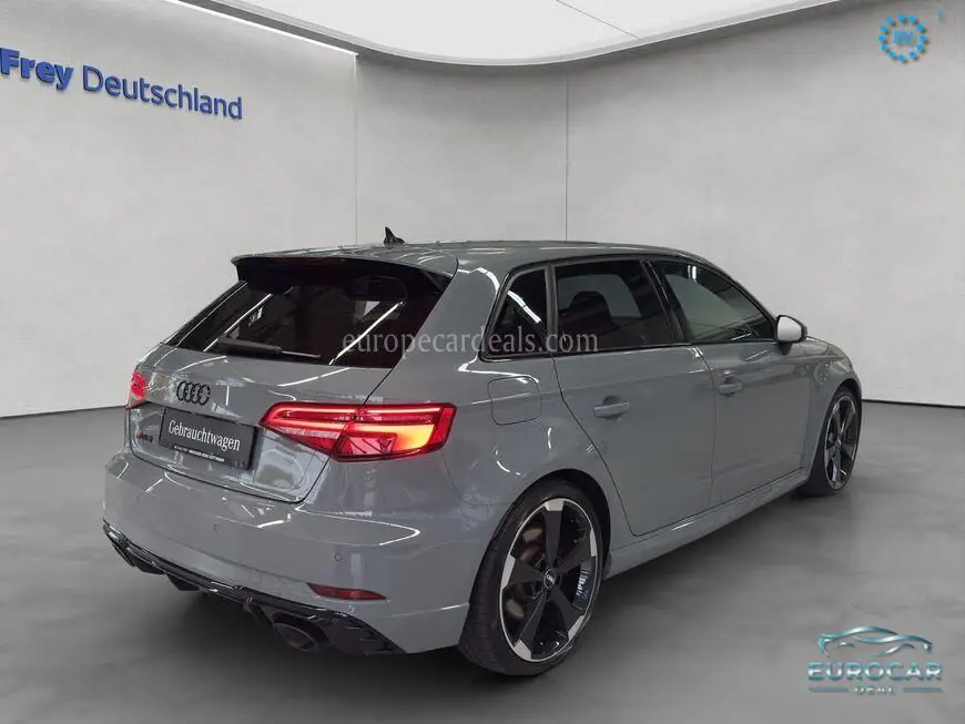 Audi RS3