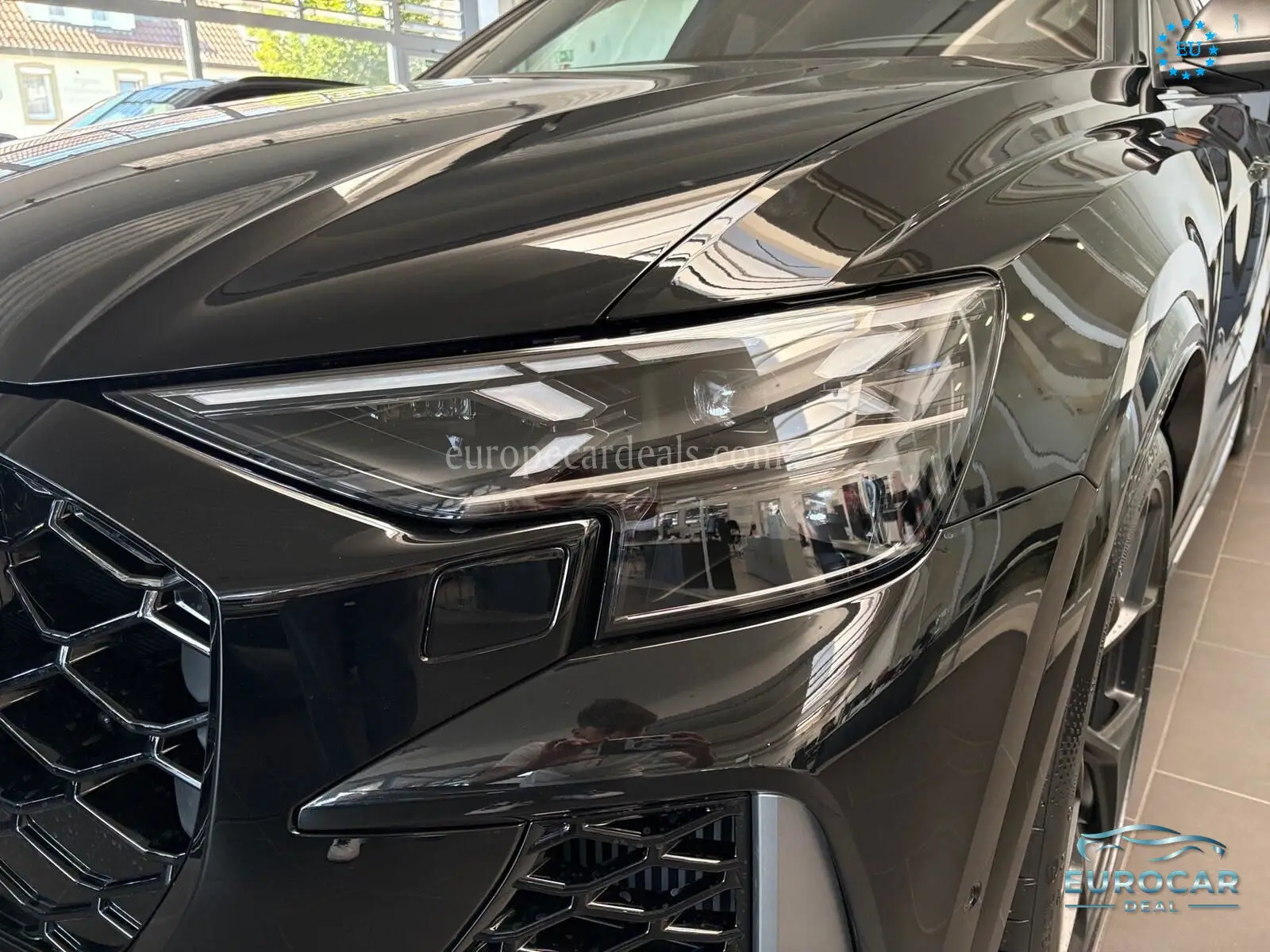 Audi RSQ8