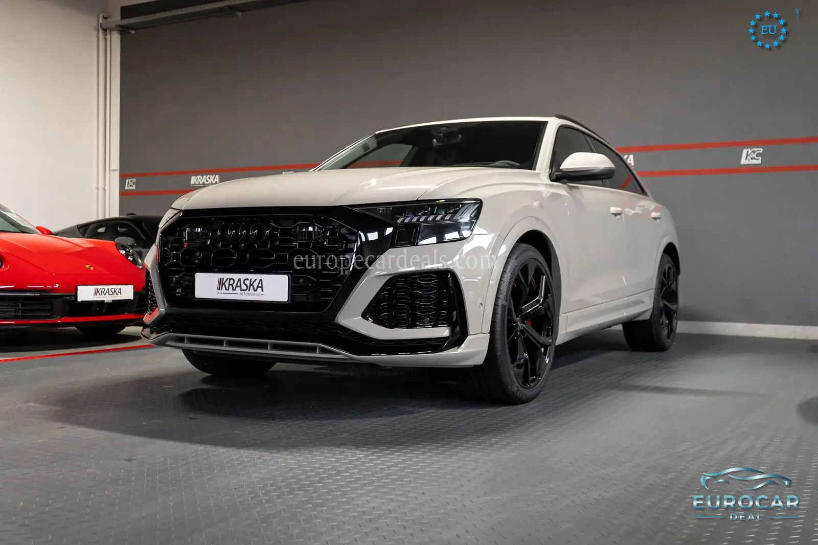 Audi RSQ8