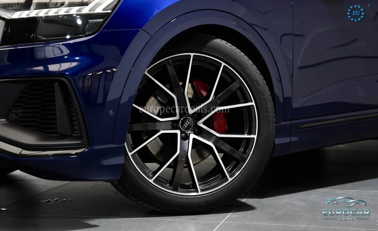Audi Q8