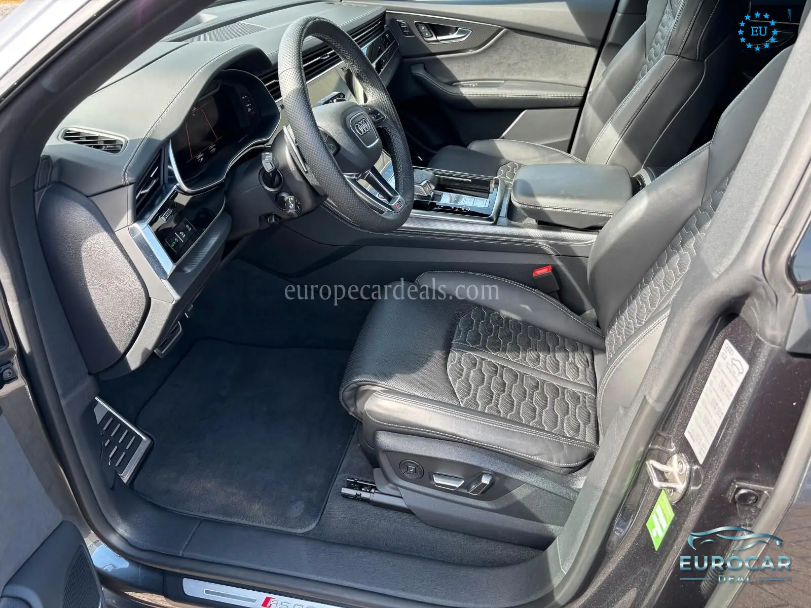 Audi RSQ8