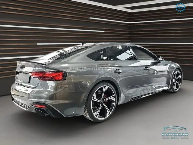 Audi RS5