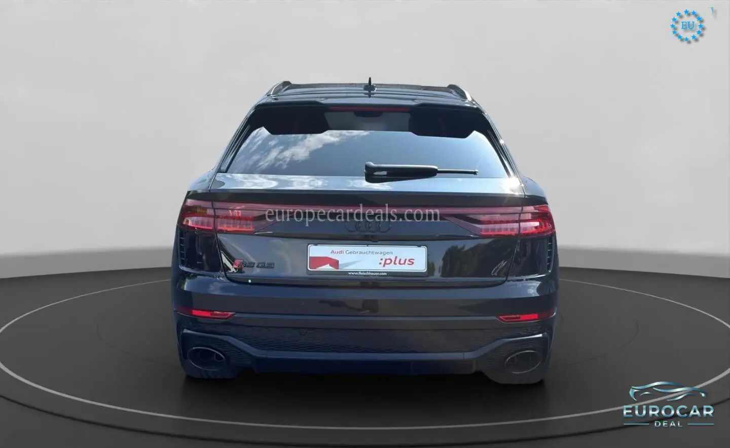 Audi RSQ8