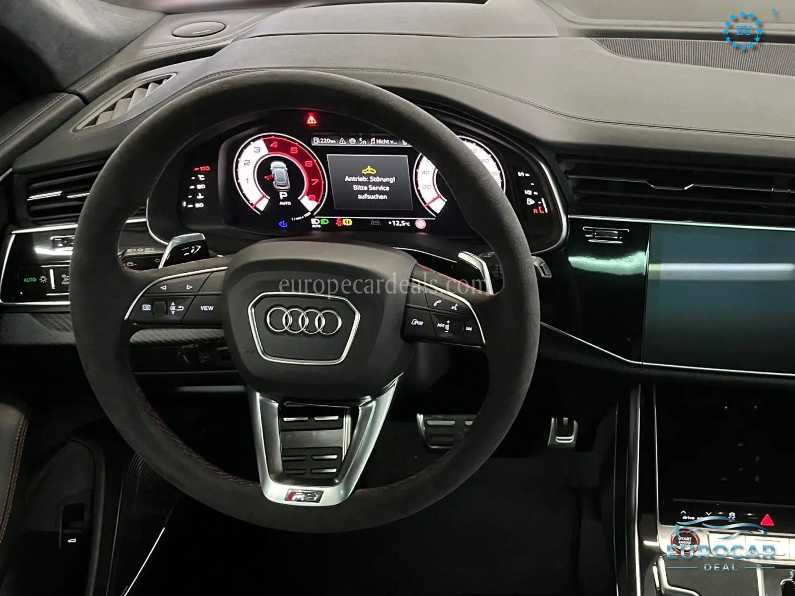 Audi RSQ8