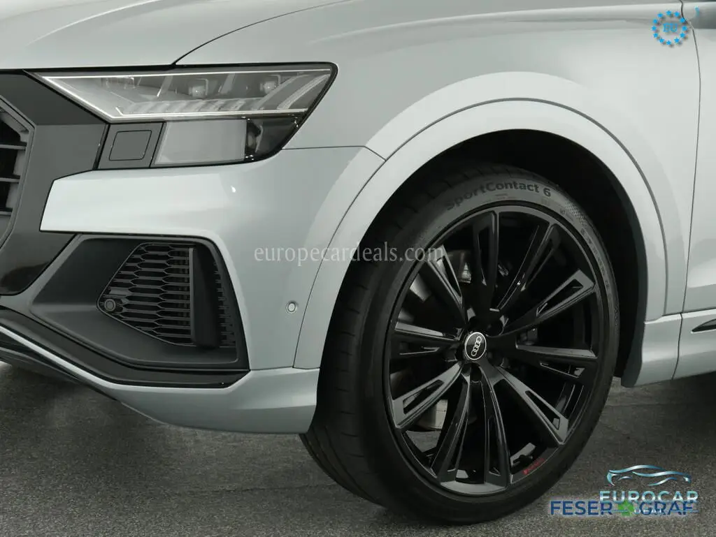 Audi SQ8